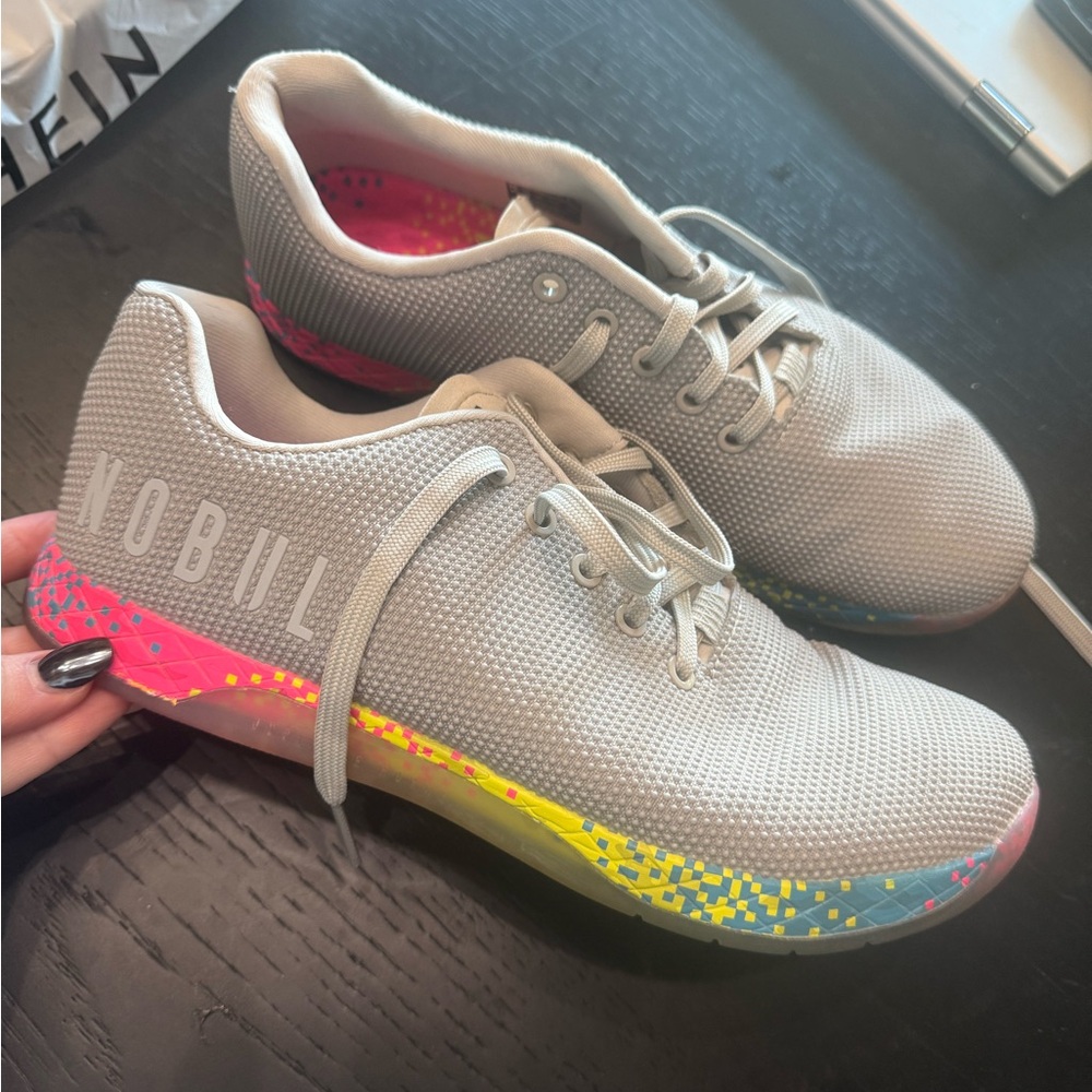 NoBull Pixel Trainers MENS Size 10.5